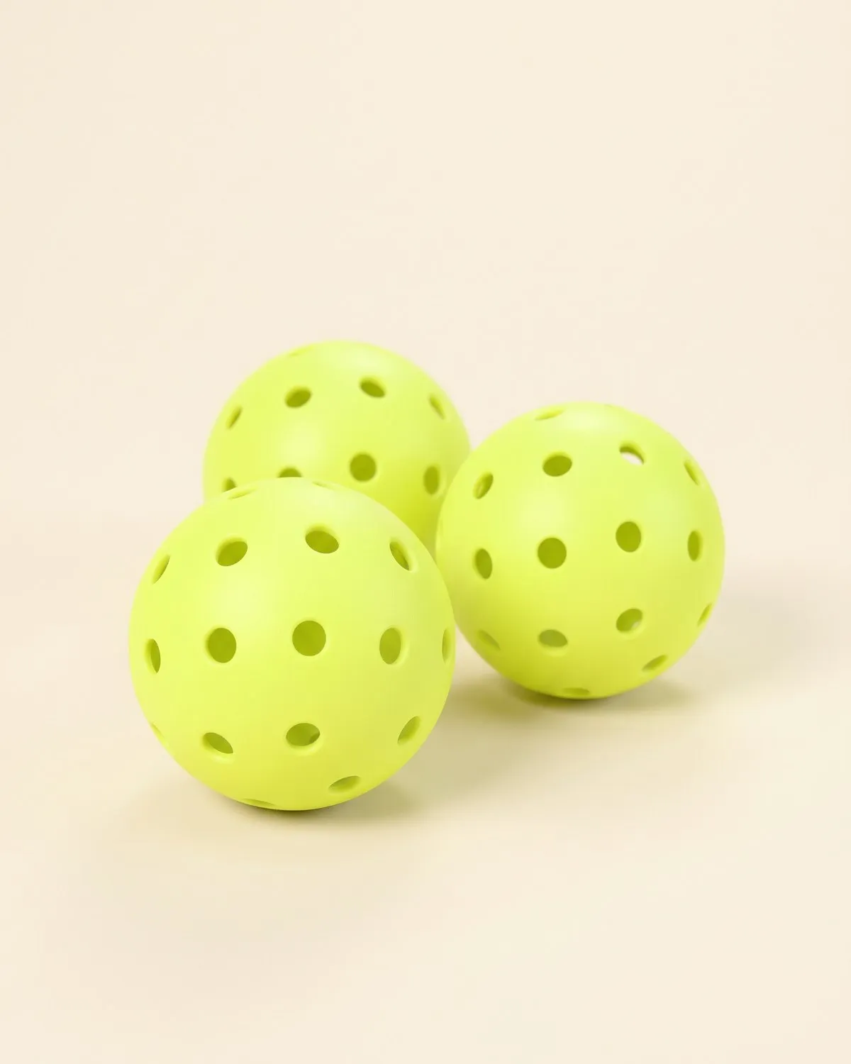 Tour 40 Outdoor Ball, 3-Pack